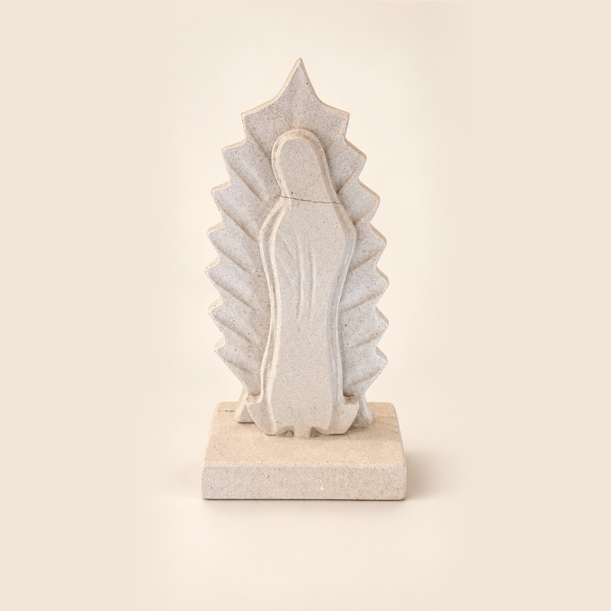 Virgen de Guadalupe de mármol natural